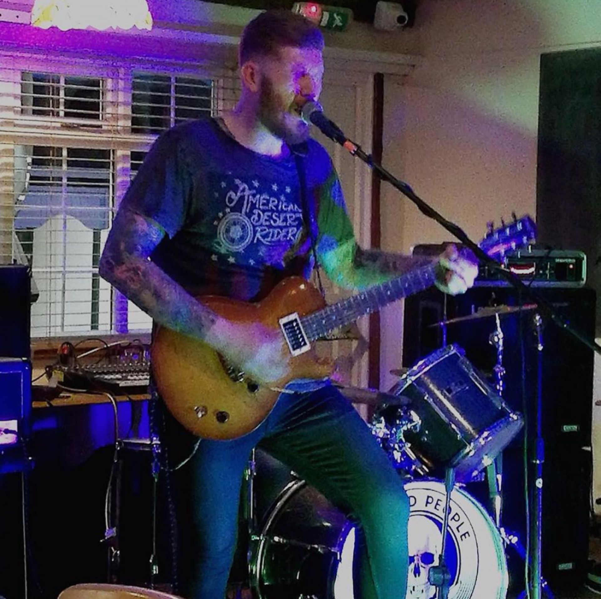 Mike Guitarist available